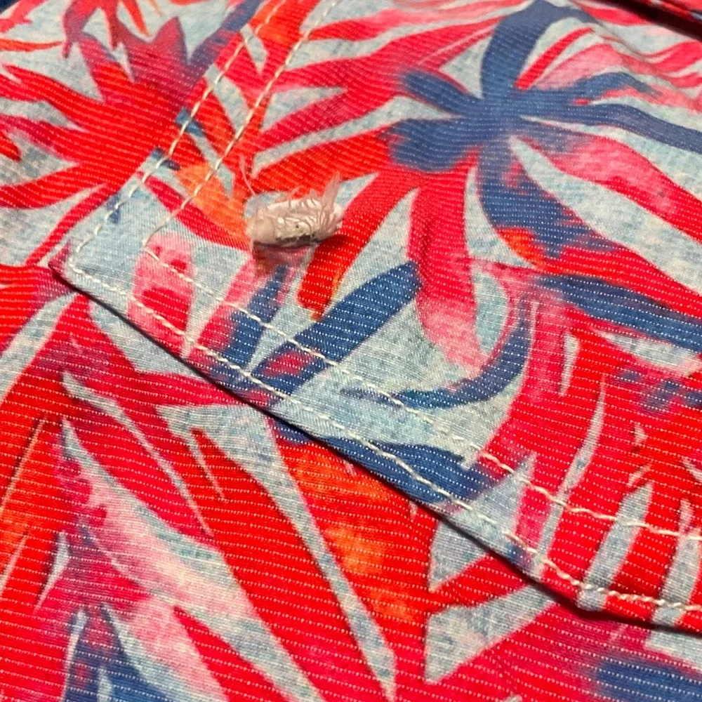 johnnie-O Men's Red & Blue Tropical Leaf Swim Shorts